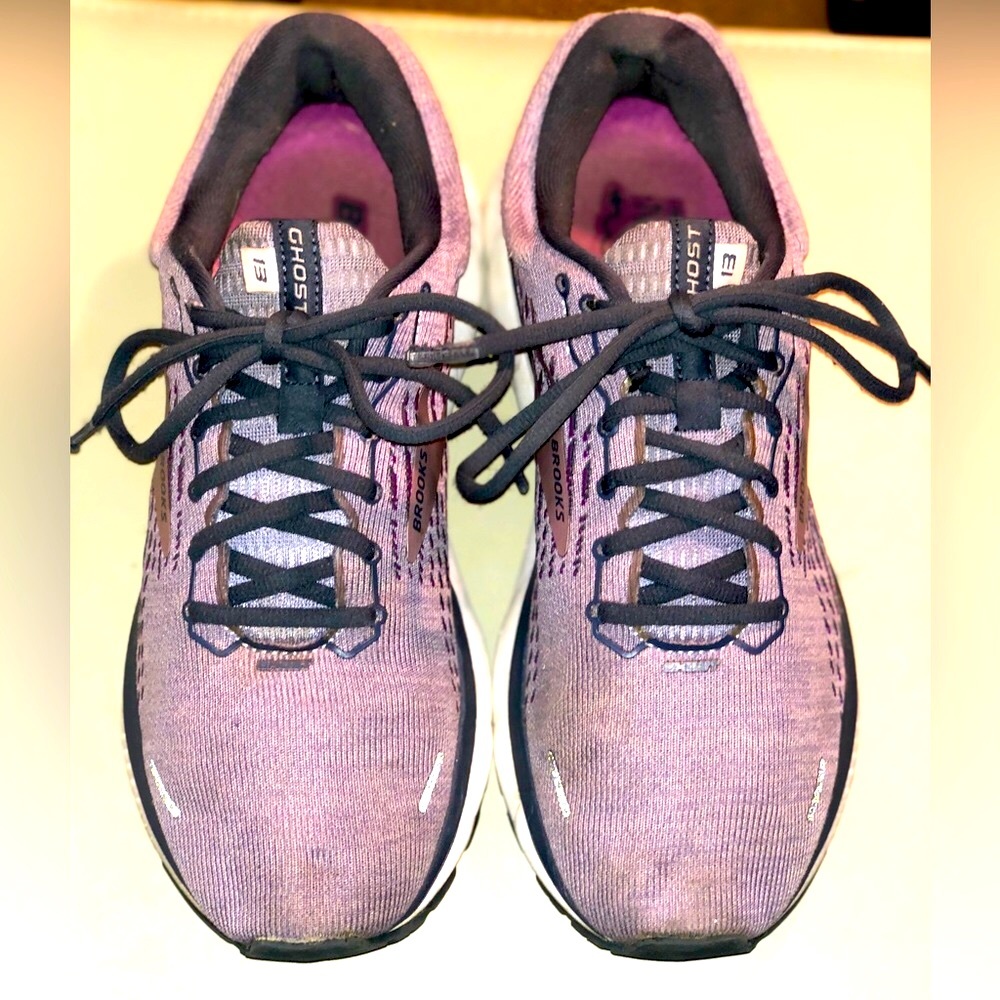 SOLD Brooks Ghost Running Shoe